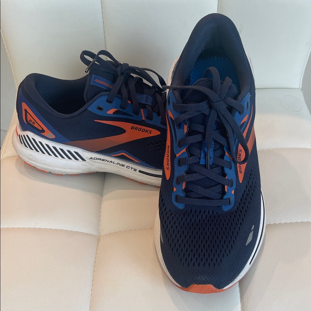 Brooks Men's Navy and Orange Athletic Shoes